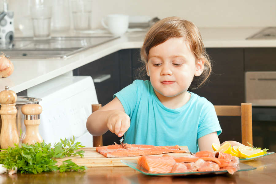 EATING FISH INCREASES IQ   